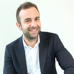 东吴证券:人工智能产业快速发展,关注消费电子潜力